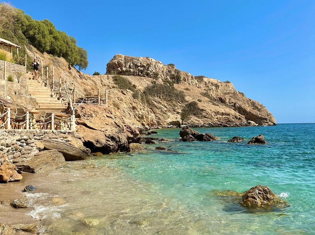 Chelidoni Beach-Palaiokastro必去景点