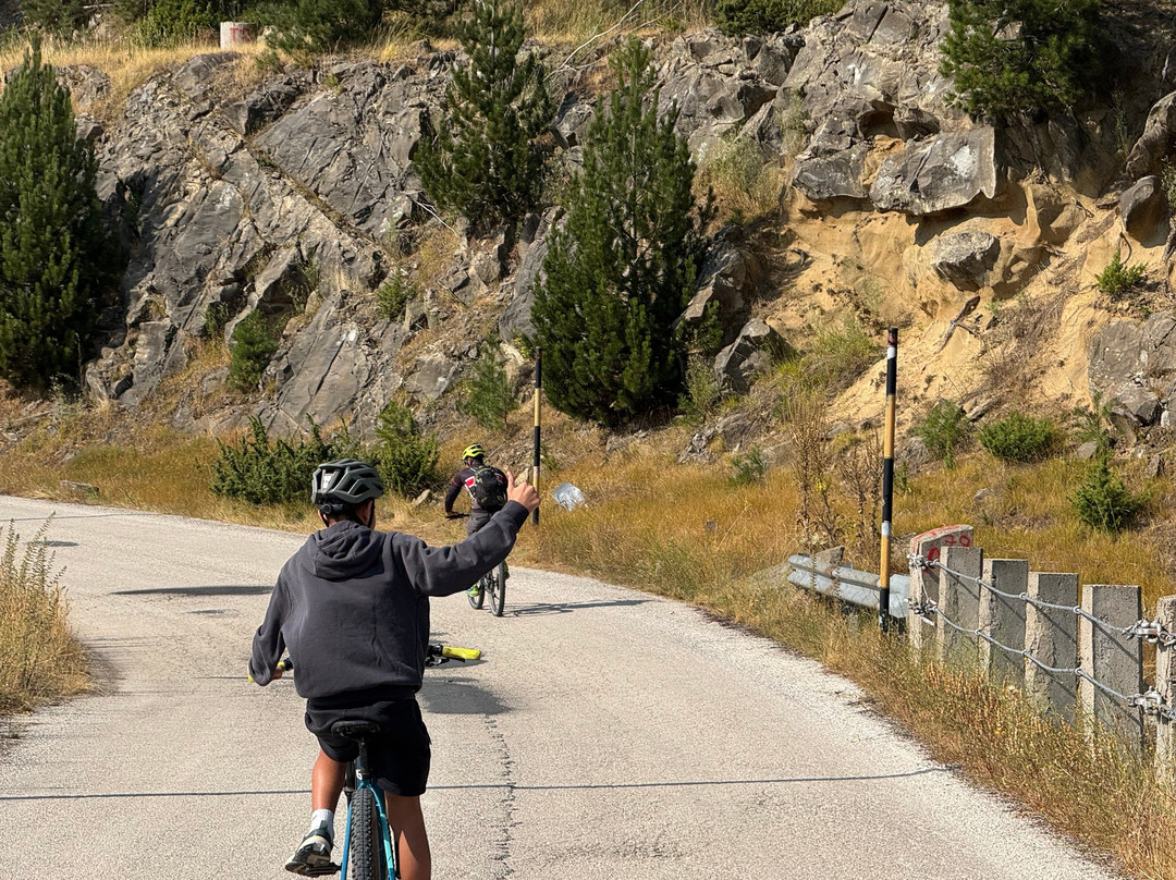 Go Active Tours, Metsovo-迈措沃必去景点