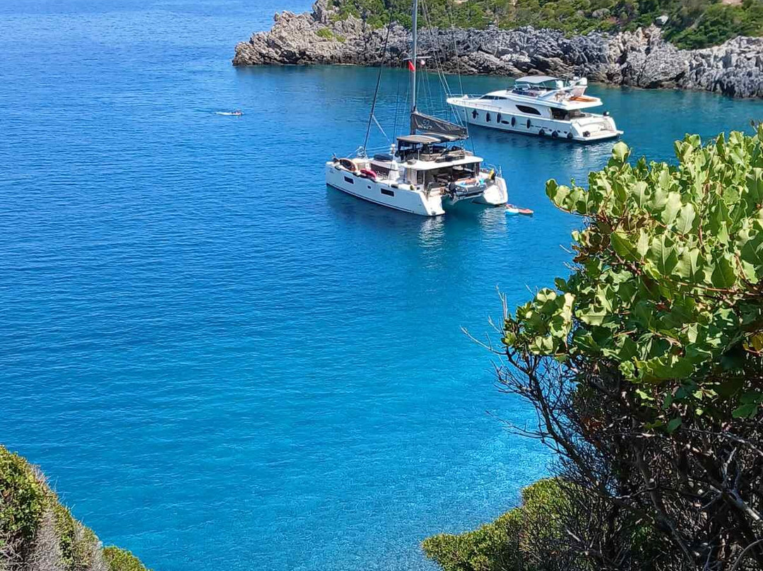 Almyra Luxury Cruises-Kavos必去景点