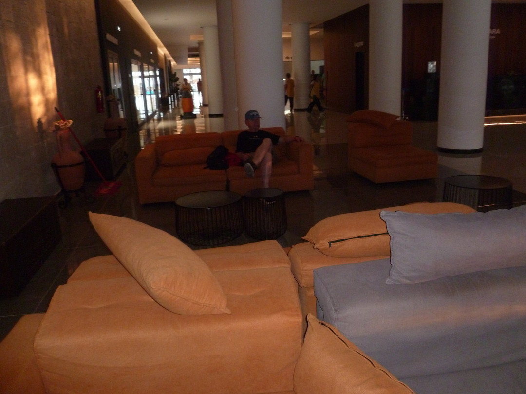 多雷塔海滩酒店主图