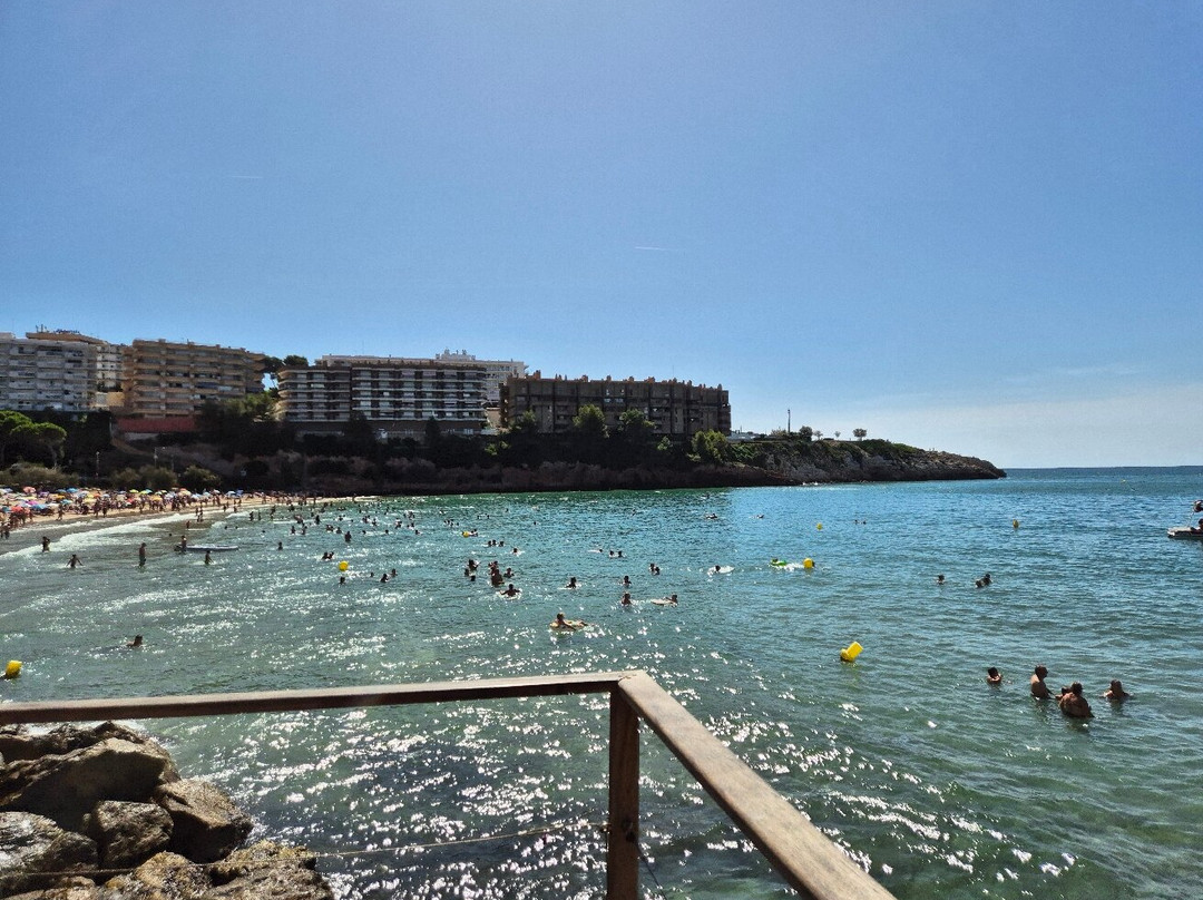 Platja dels Capellans-萨洛必去景点