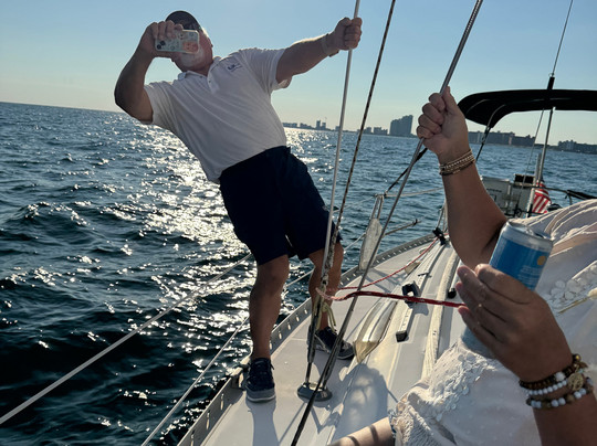 Orange Beach Sailing Charters and Sunset Cruises-橙色海湾必去景点