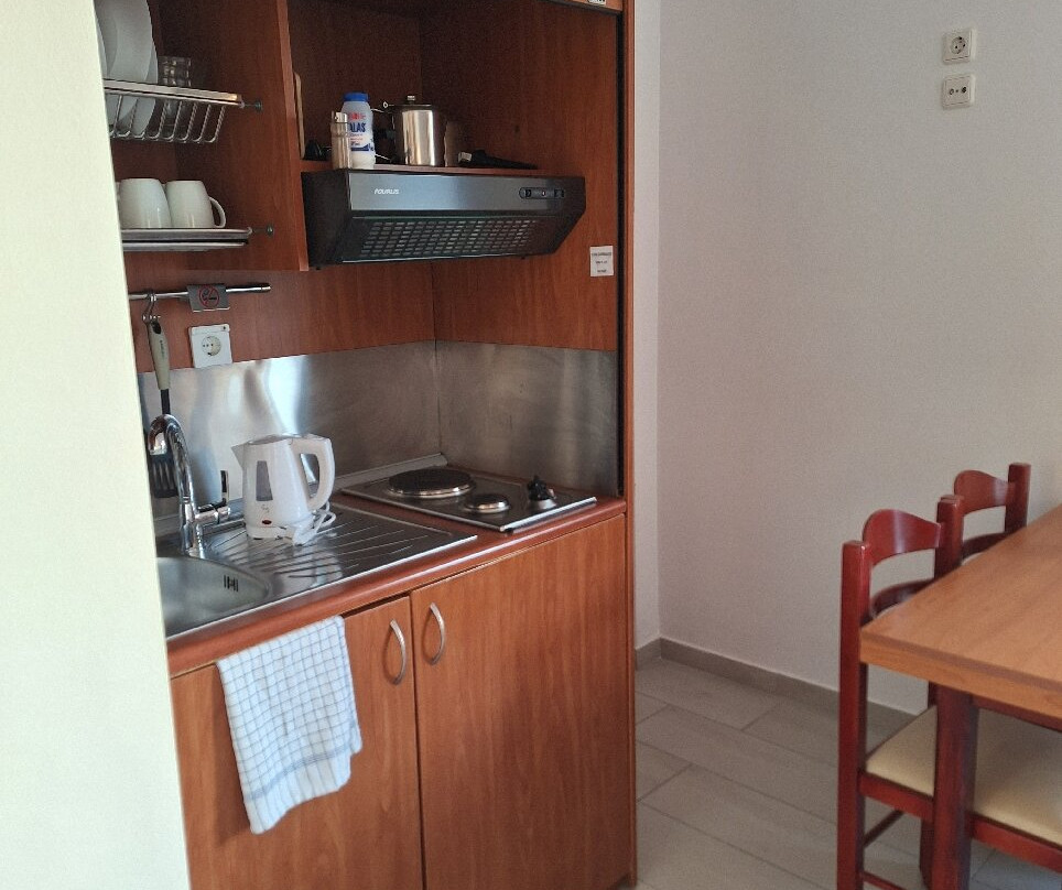 Caravel Apartment Hotel主图