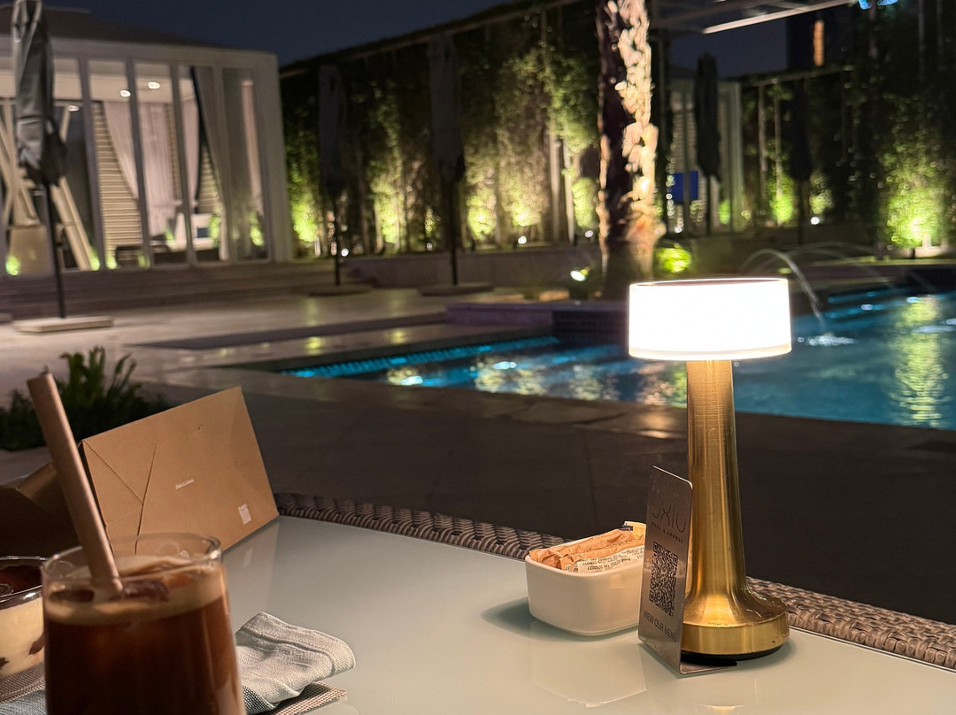 Oxio Poolside Lounge And Bar