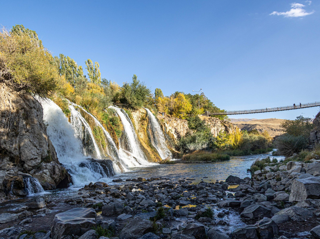 Muradiye Selalesi-Van必去景点