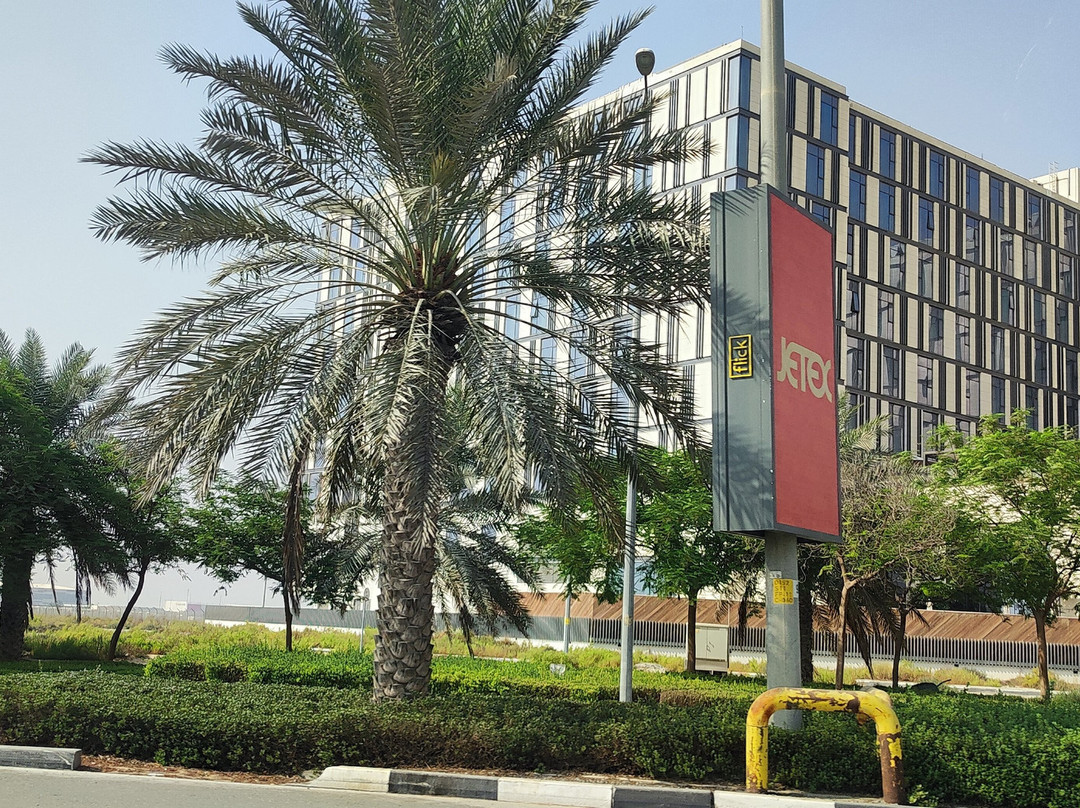 Holiday Inn Dubai Al-Maktoum Airport by IHG主图