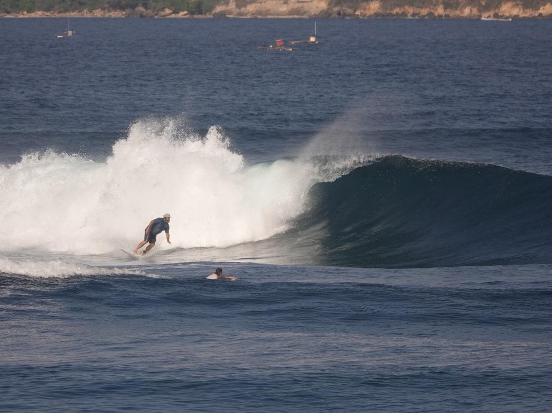 Ekas Surf & Kitesurfing Resort主图