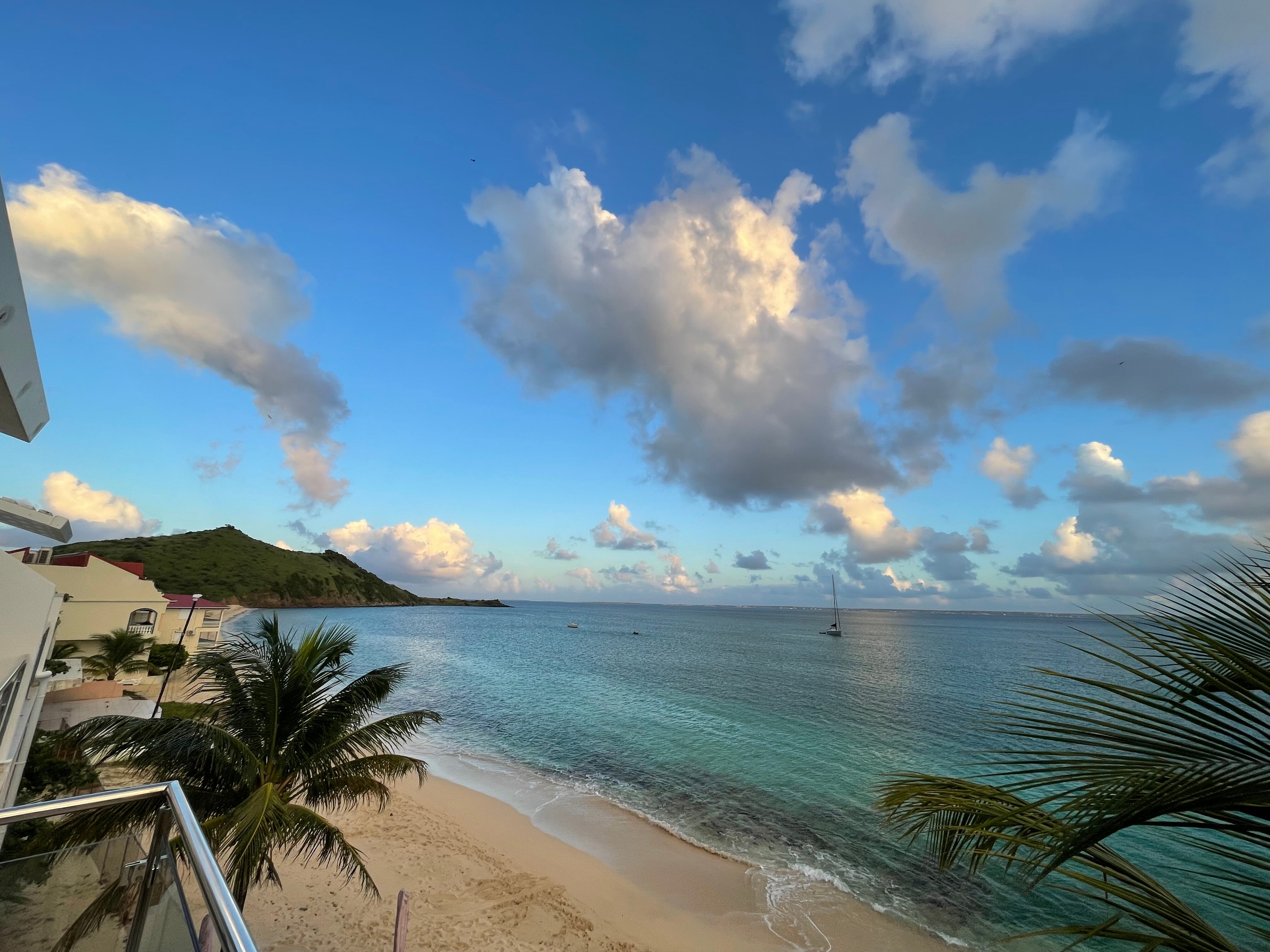 Bleu Emeraude-官方