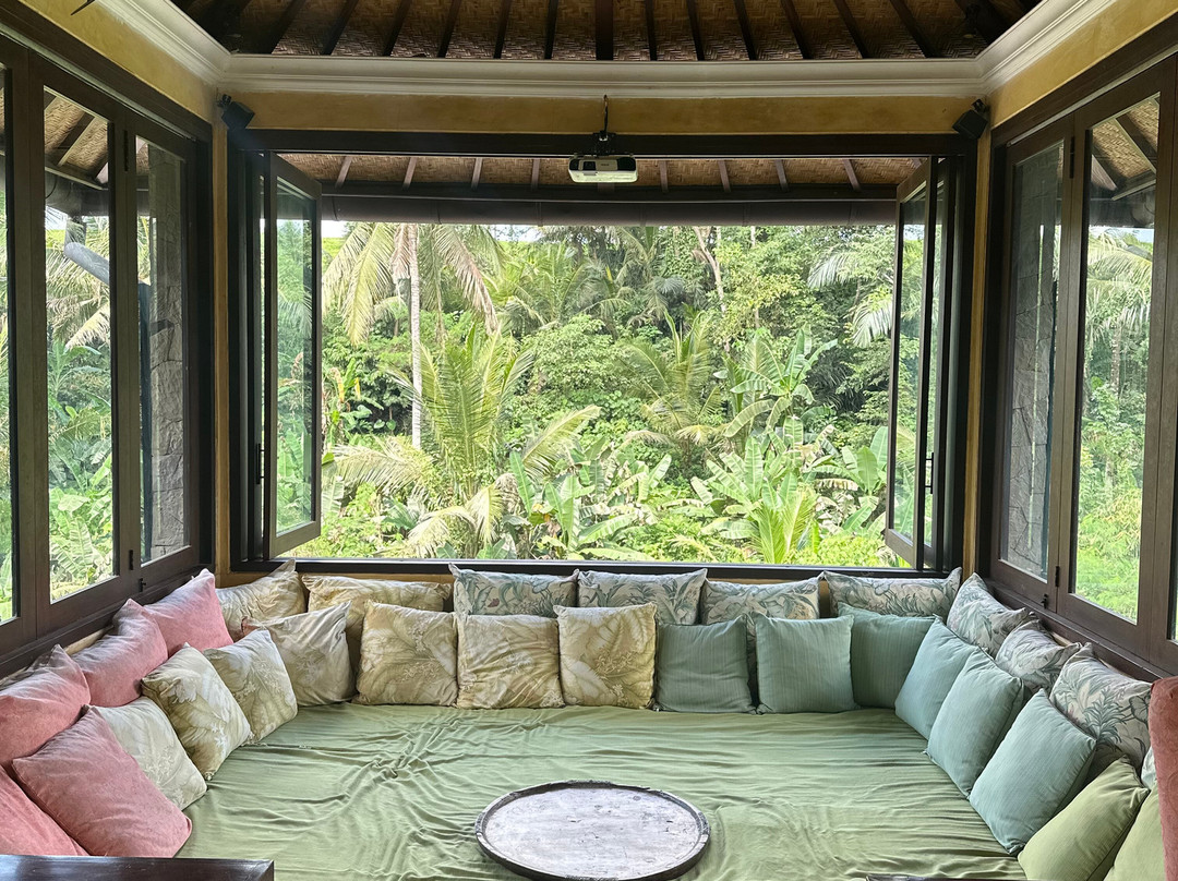 Lumina Wellness Retreat