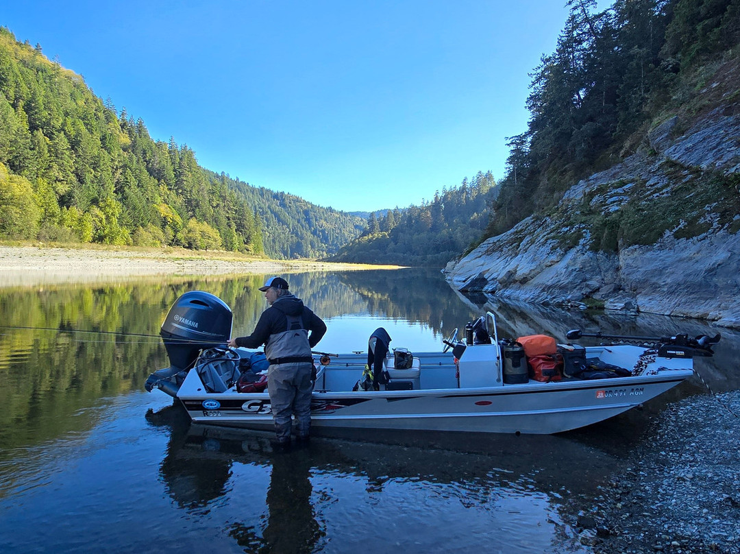 Confluence Outfitters-雷丁必去景点