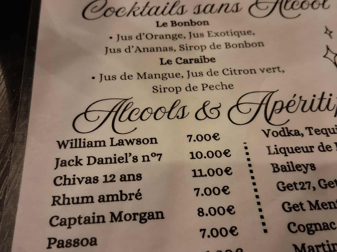 Bowl in cafe-梅尔莱班必去景点