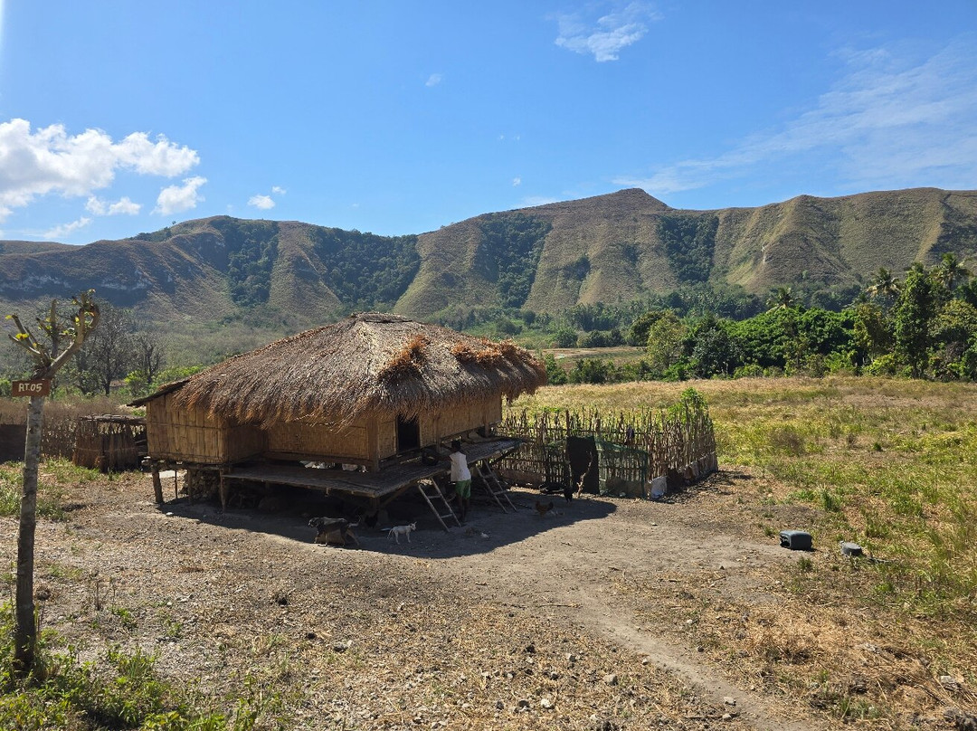 Tanggedu Waterfall-威英嘉浦必去景点