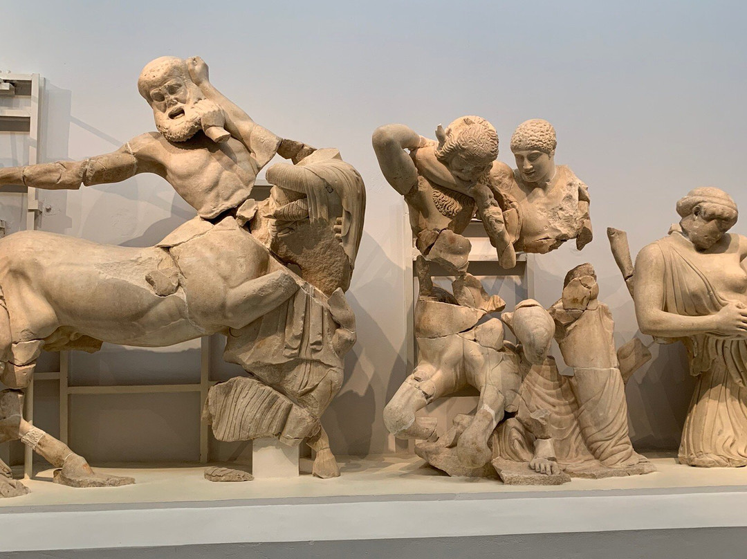 奥林匹亚考古博物馆-奥林匹亚必去景点