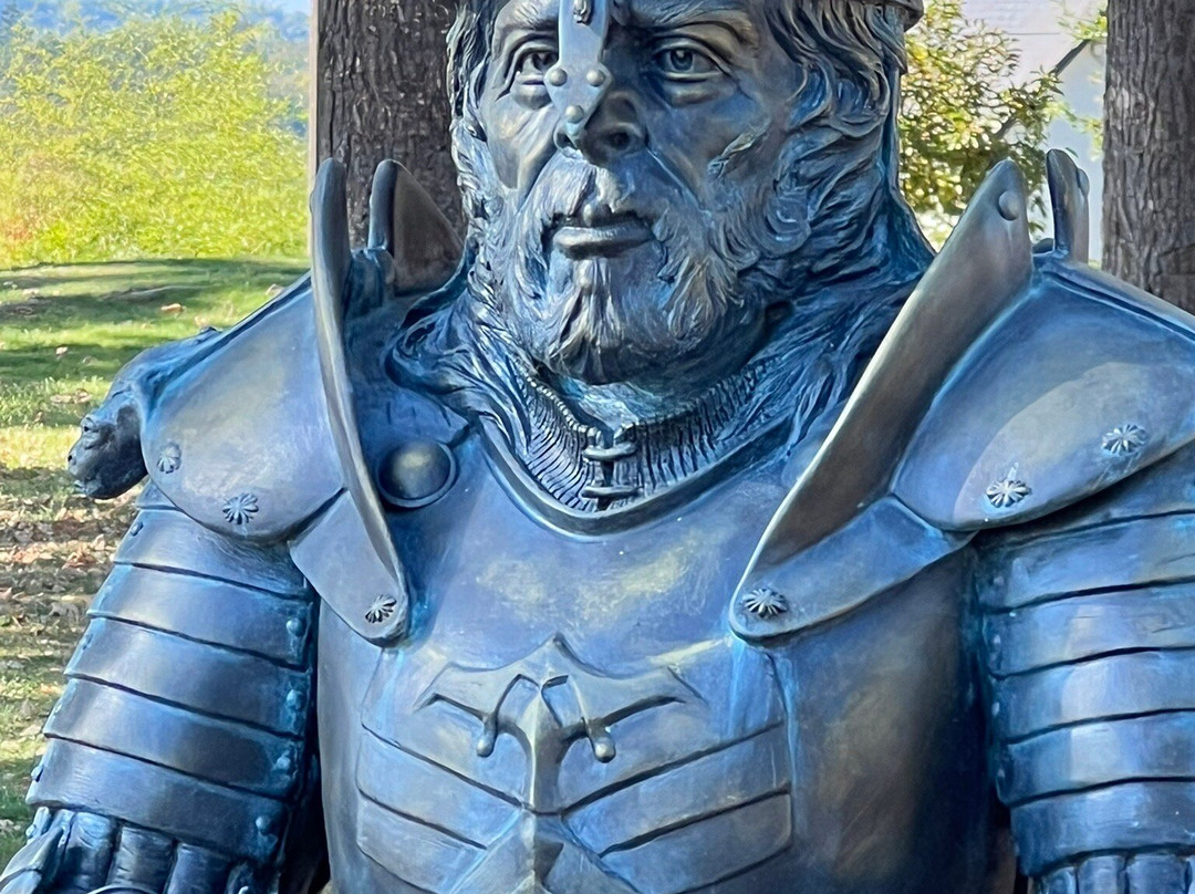 Les Chevaliers De La Table Ronde-Neant-sur-Yvel必去景点