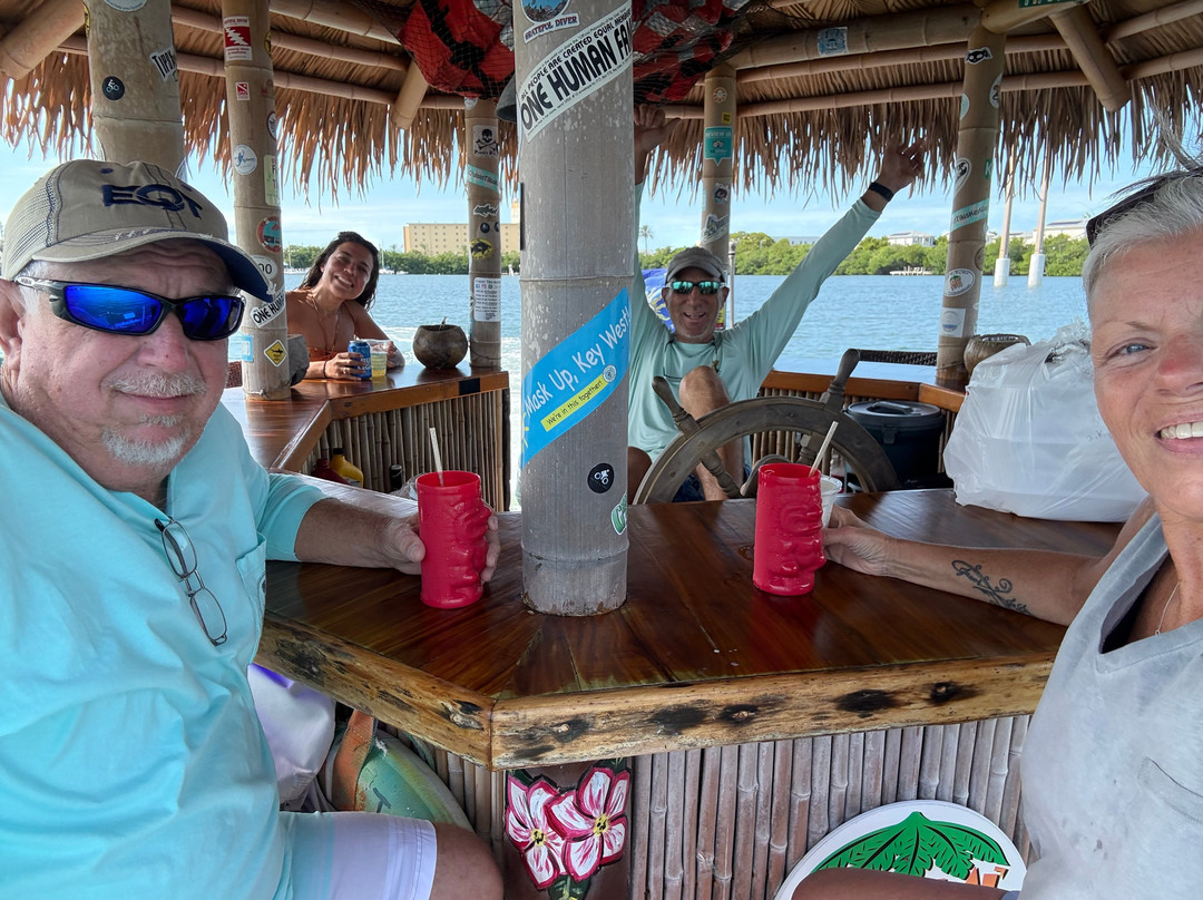 Cruisin’ Tikis KeyWest-基韦斯特必去景点