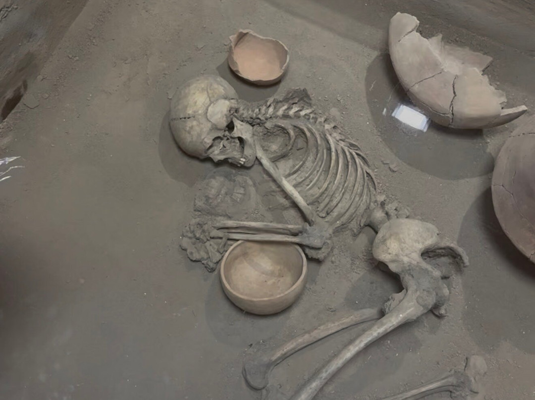 Hegmataneh Hill-Hamadan必去景点