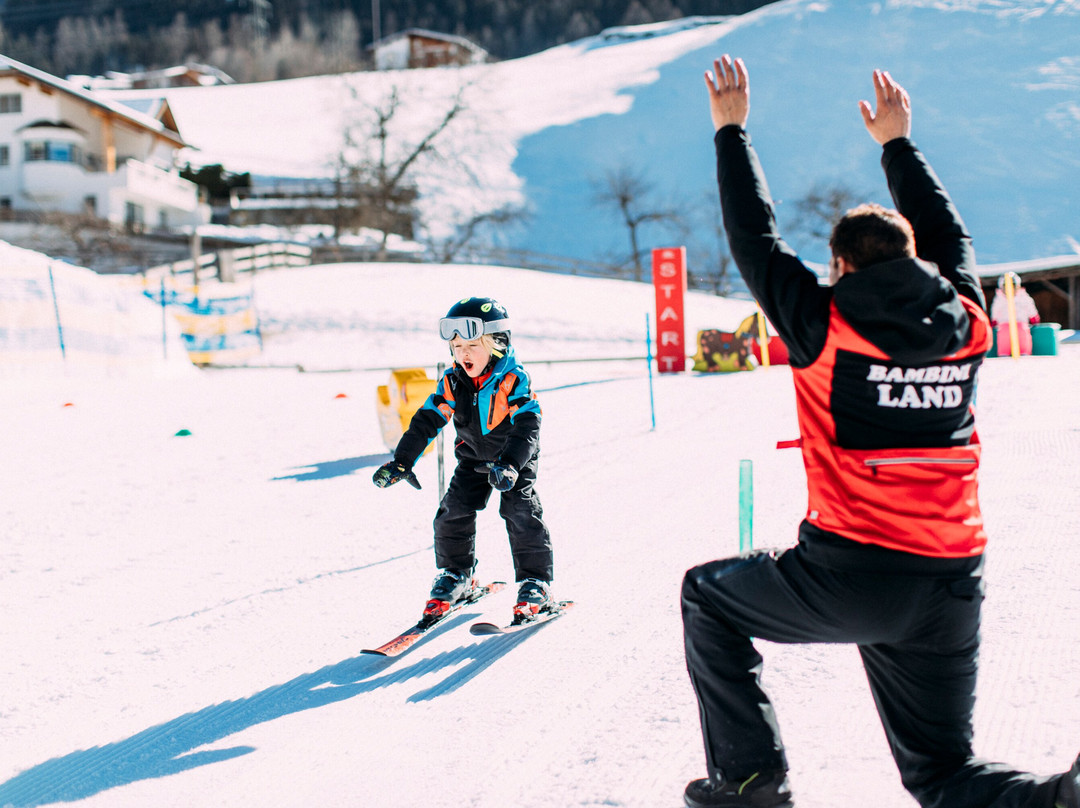 Pitzis Kinderhotel主图