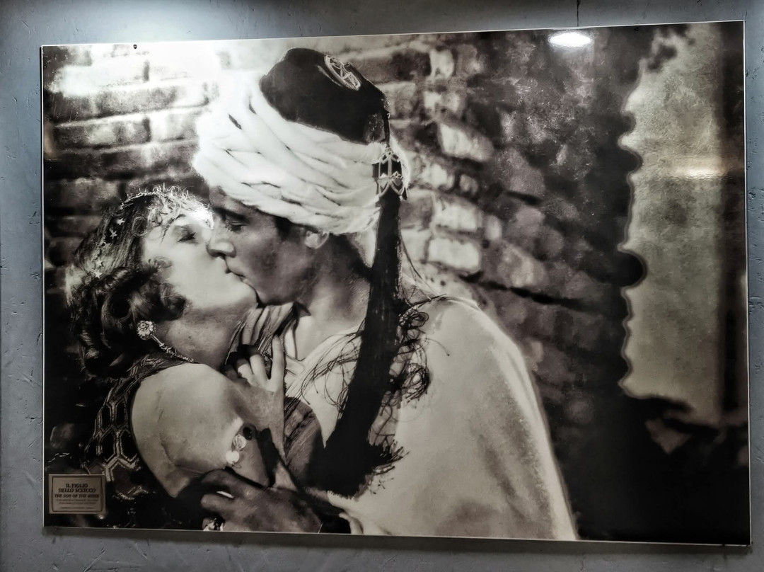 Rudolph Valentino Museum-卡斯特拉内塔必去景点