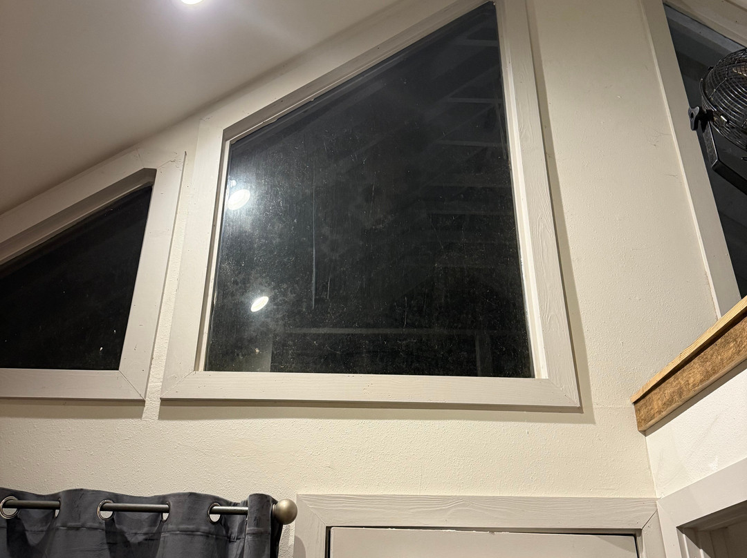 Whiskey on the River主图