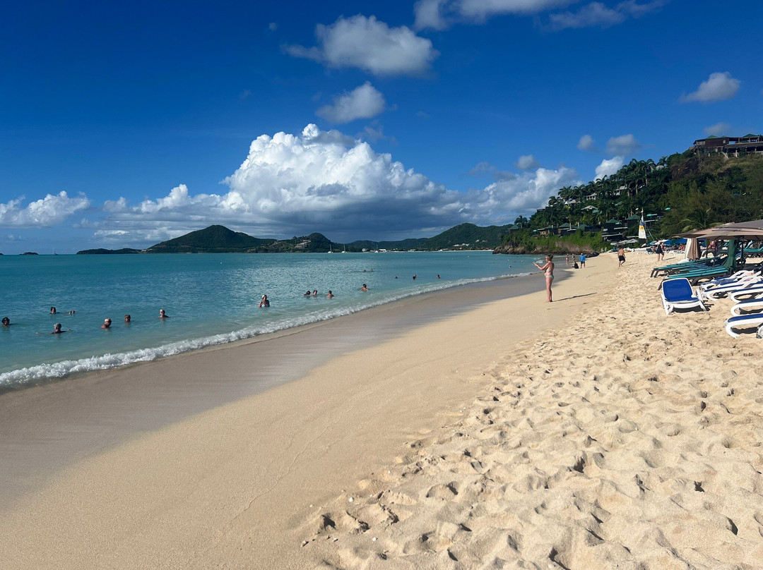 Valley Church Beach-Jolly Harbour必去景点