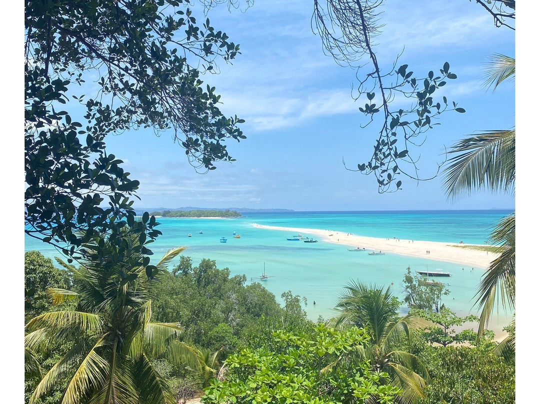 Madagascar Tour Severino-Dzamandzar必去景点