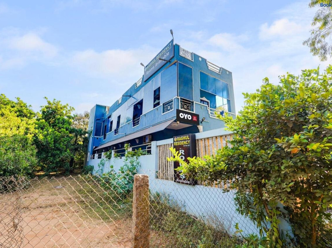 OYO Raghul Residency