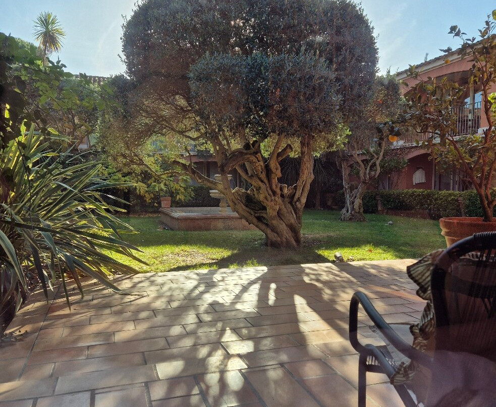 Spa Nuxe La Villa Duflot Perpignan-佩皮尼昂必去景点