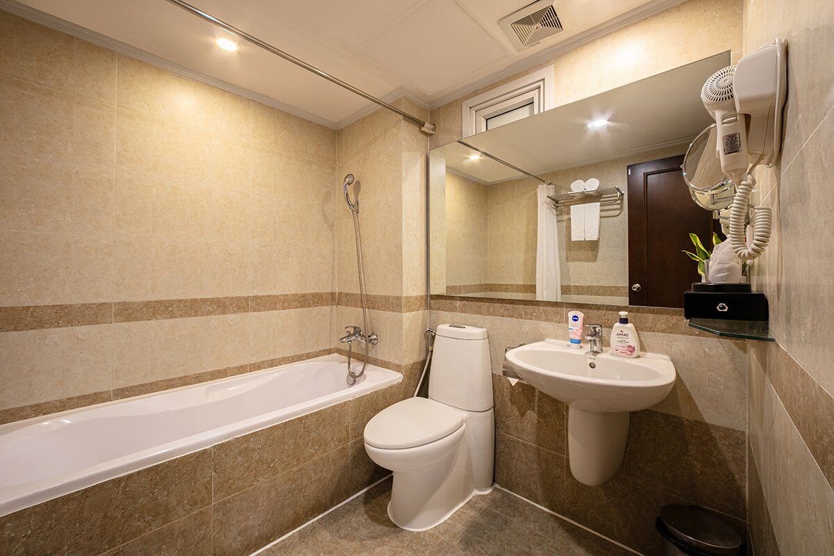 A25 Hotel - 23 Quán Thánh-浴室