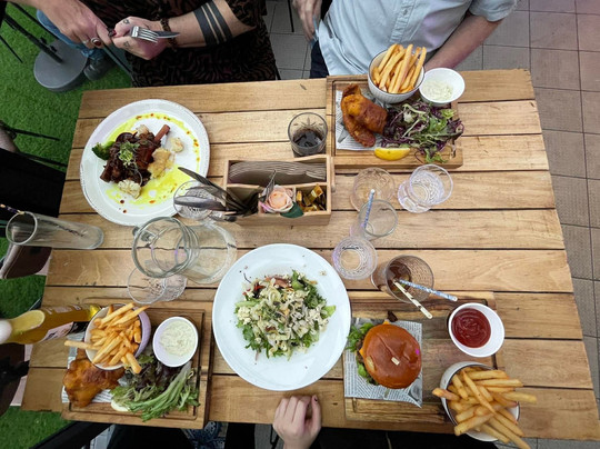 Wharfside Bar & Eatery