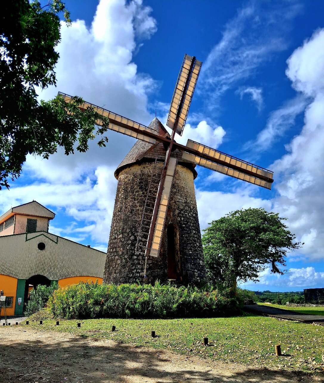 Village de Menard-官方