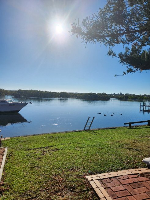 Black Swan Waterfront Motel-官方