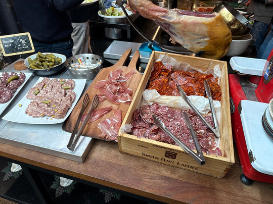 Le Buffet Du Grand Marché