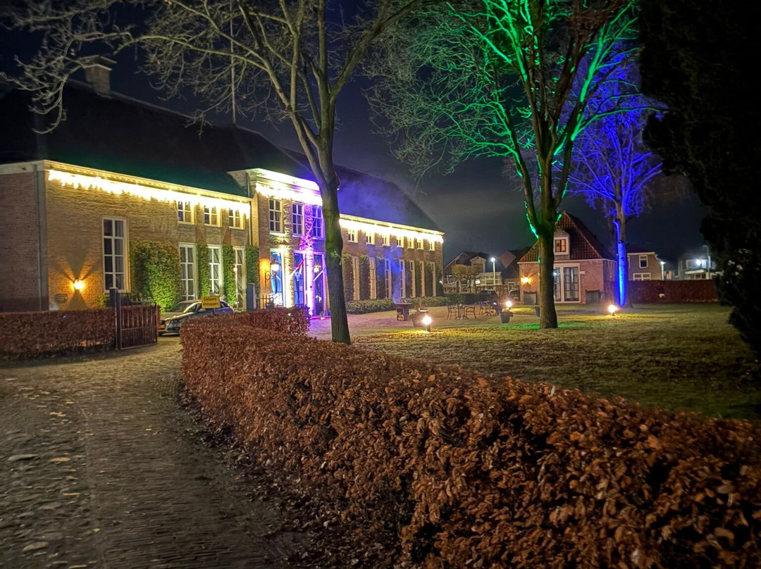 老瑞滕博格城市宫殿酒店主图