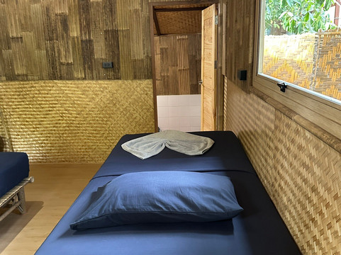 绿色海滩度假村主图