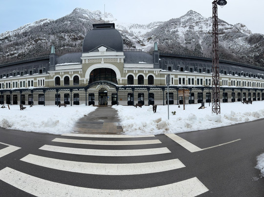Canfranc Estación, a Royal Hideaway Hotel主图