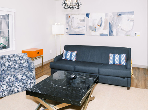 The Collegiate Hotel主图