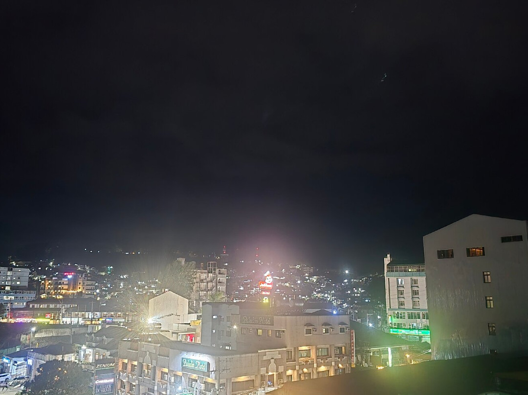 假日公园酒店主图