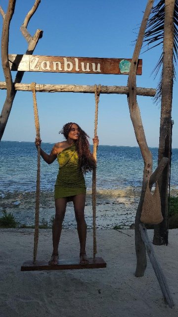 赞布鲁海滩酒店-官方