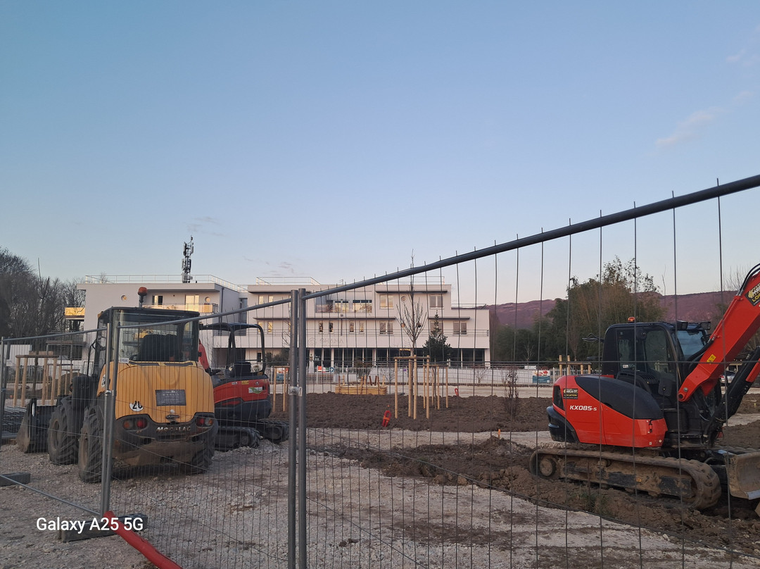 珊瑚酒店和住宅主图