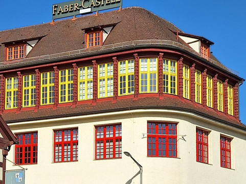 Graf von Faber-Castell'sches Schloss-Stein必去景点