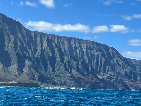 Makana Charters and Tours-卡慕也拉必去景点
