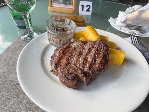 阿布贾大陆酒店主图