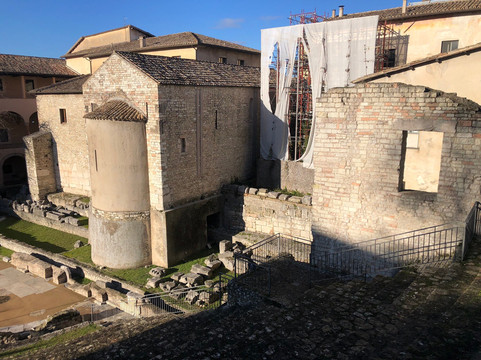 Teatro Romano-斯波莱托必去景点