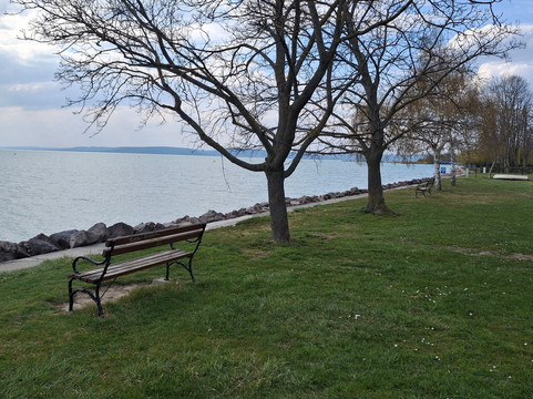 Balatonakarattya Magaspart-Balatonakarattya必去景点