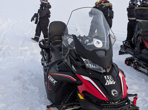 Poli Arctici-朗伊尔城必去景点