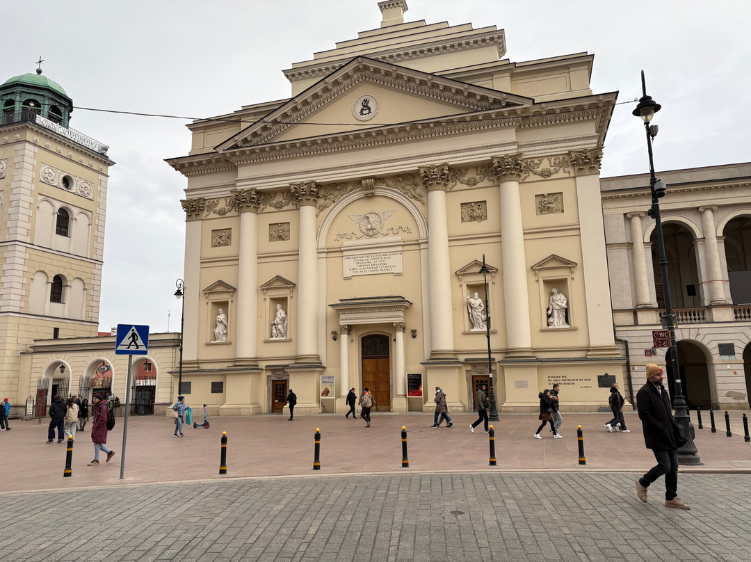St. Anne's Church (Kosciol Swietej Anny)-华沙必去景点