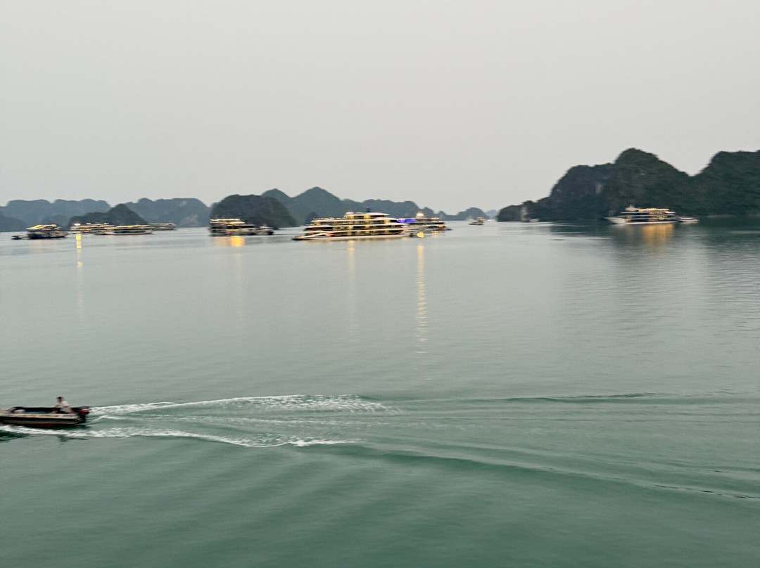 Halong Majestic Legend Cruise-团洲岛必去景点