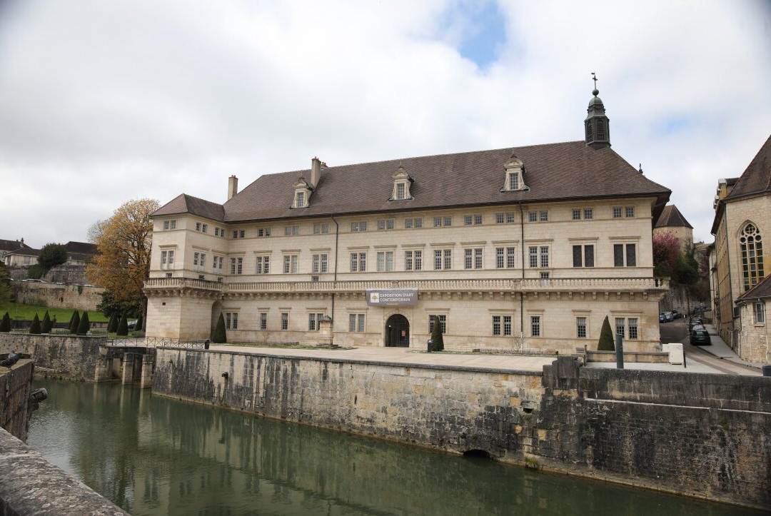 Hôtel-Dieu De Dole-多勒必去景点