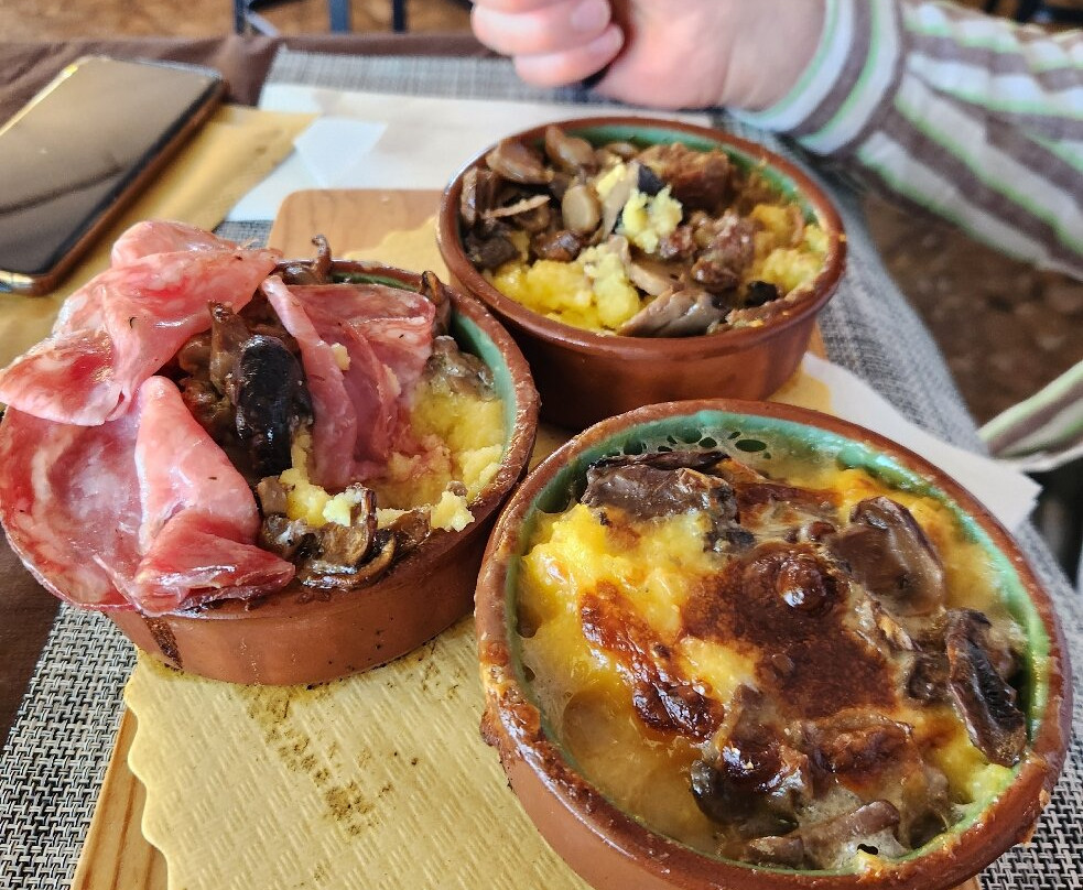 L'ostaria - Bar Food & Beverage