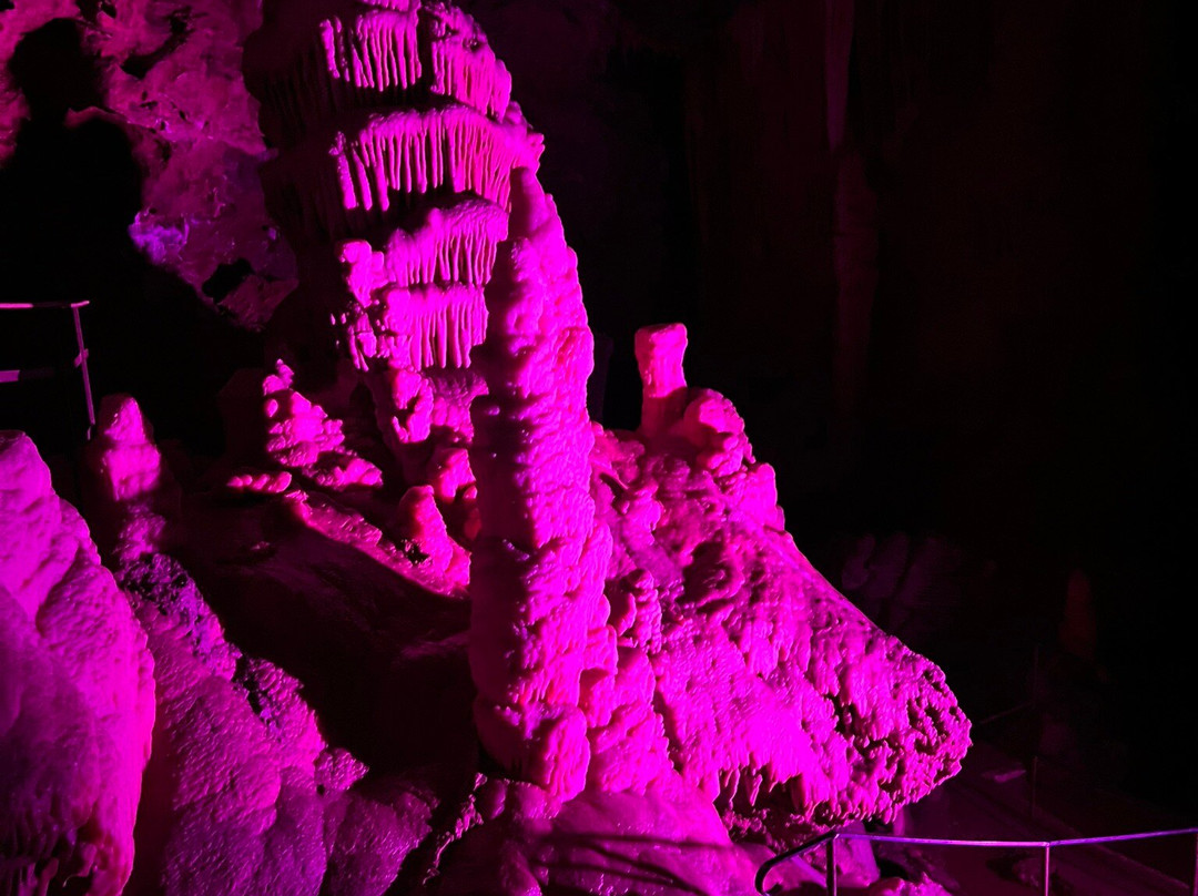 Grotte de Clamouse-Saint-Jean-de-Fos必去景点